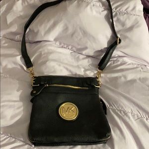 Women’s cross body handbag Micheal Kors